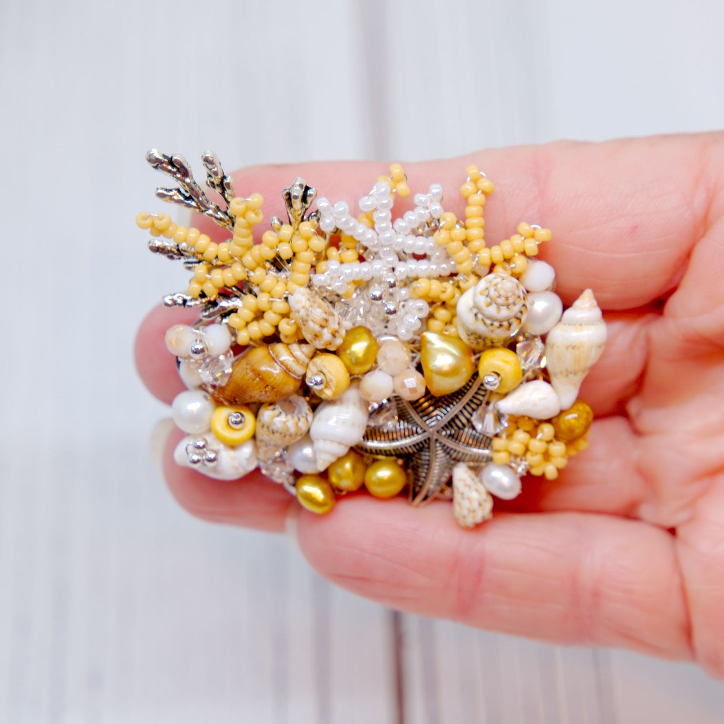 Staniel Cay Reef Brooch