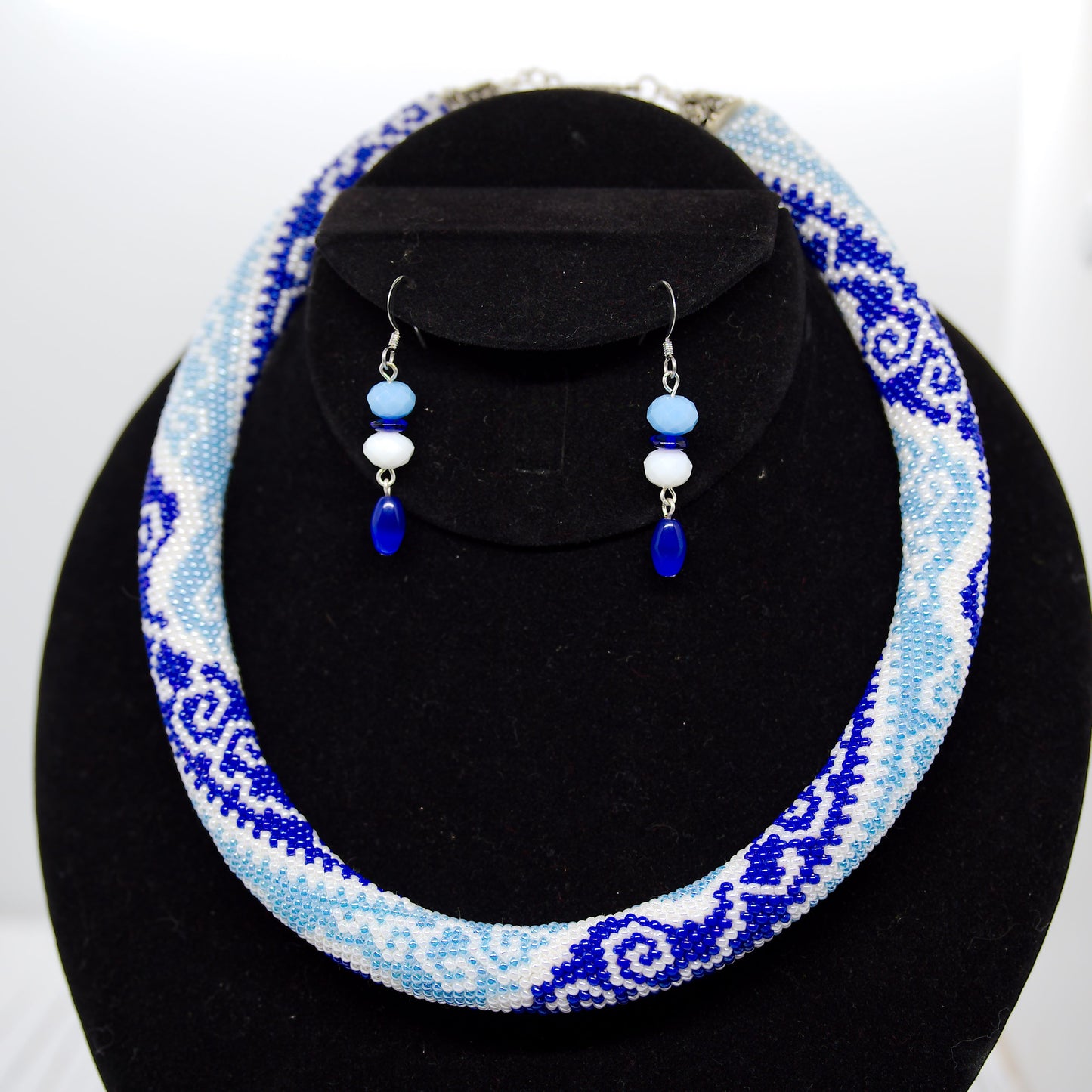 Ride the Wave Necklace Set