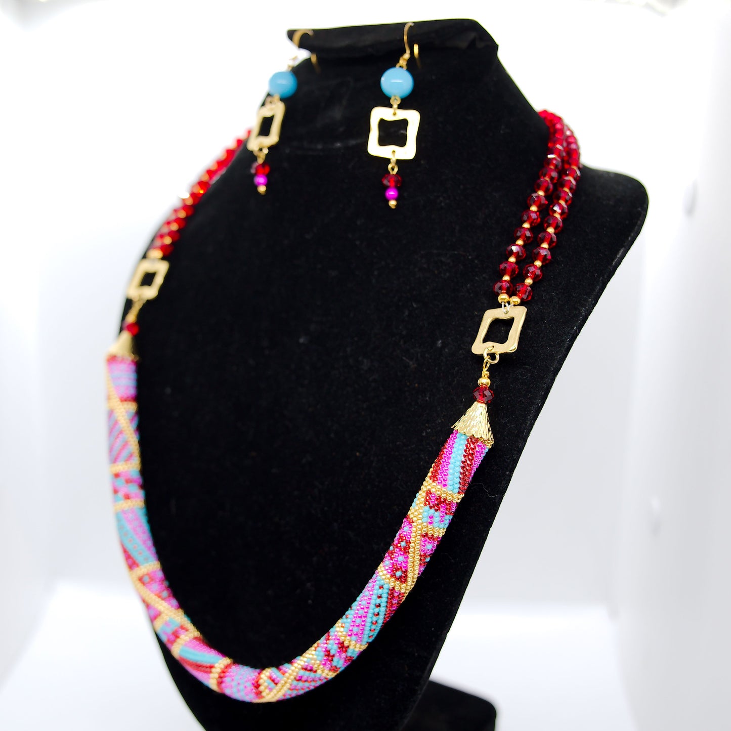 Carnival Joy Necklace Set