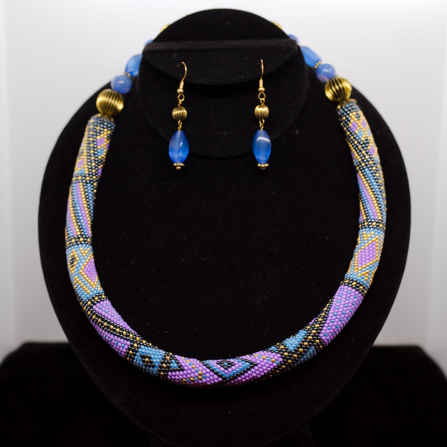 Scenic Vineyards Necklace Set