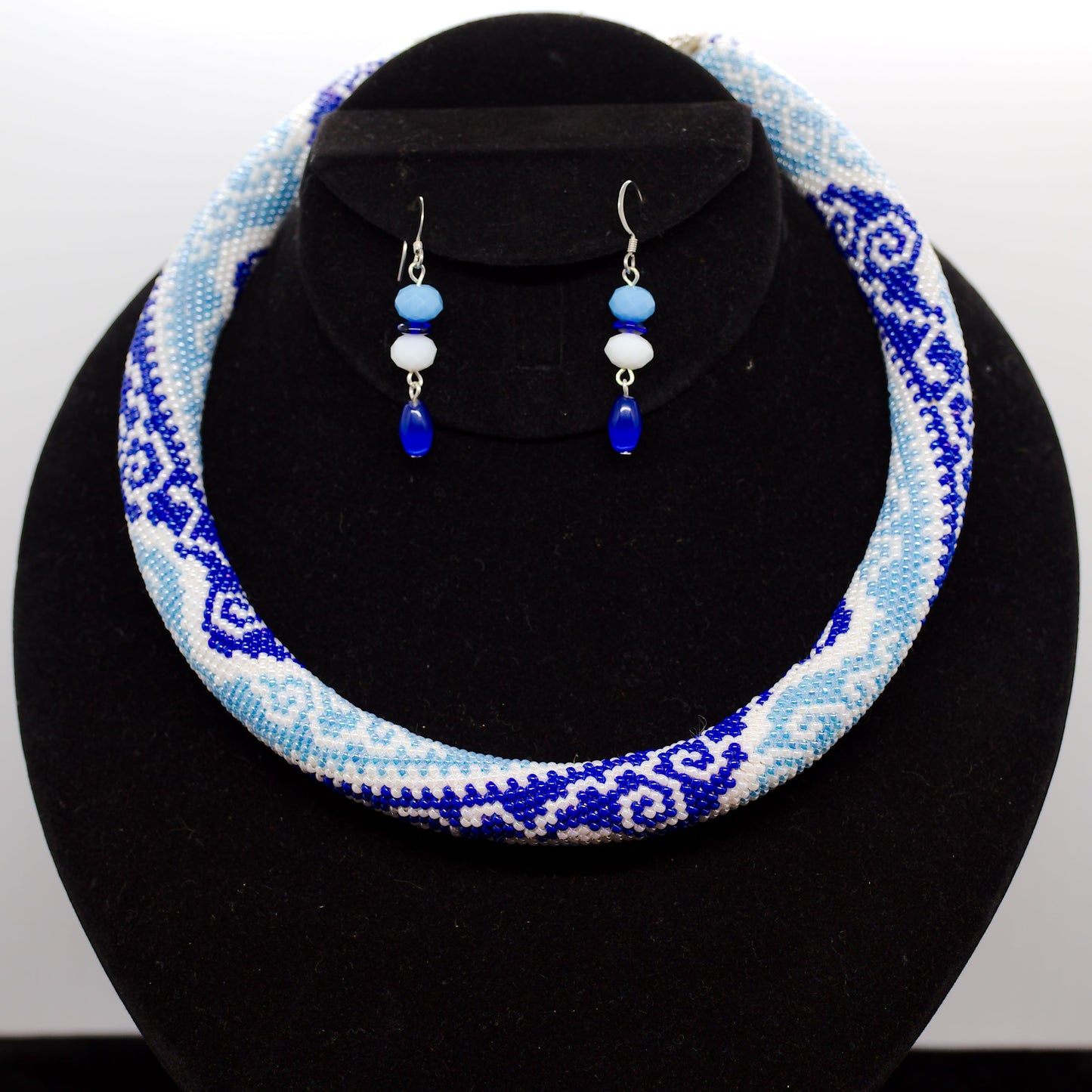 Ride the Wave Necklace Set