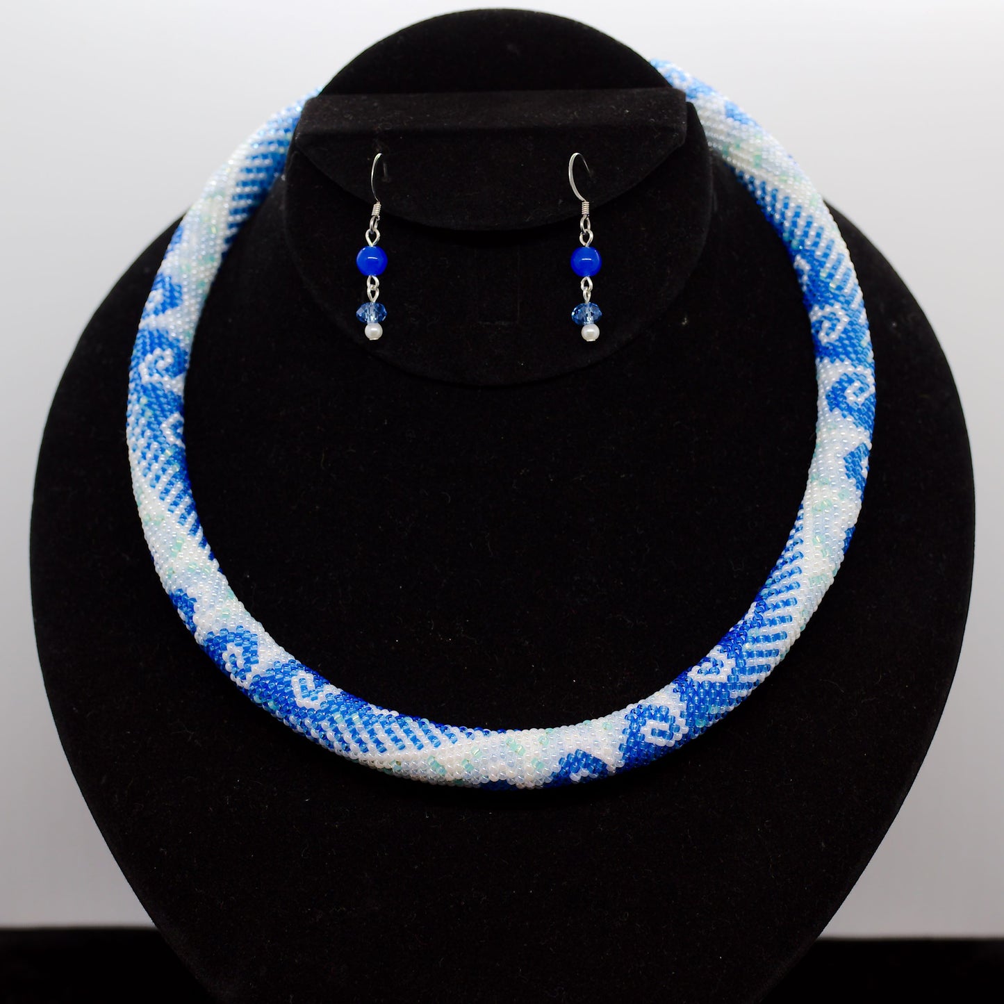 Surf's Up Necklace Set