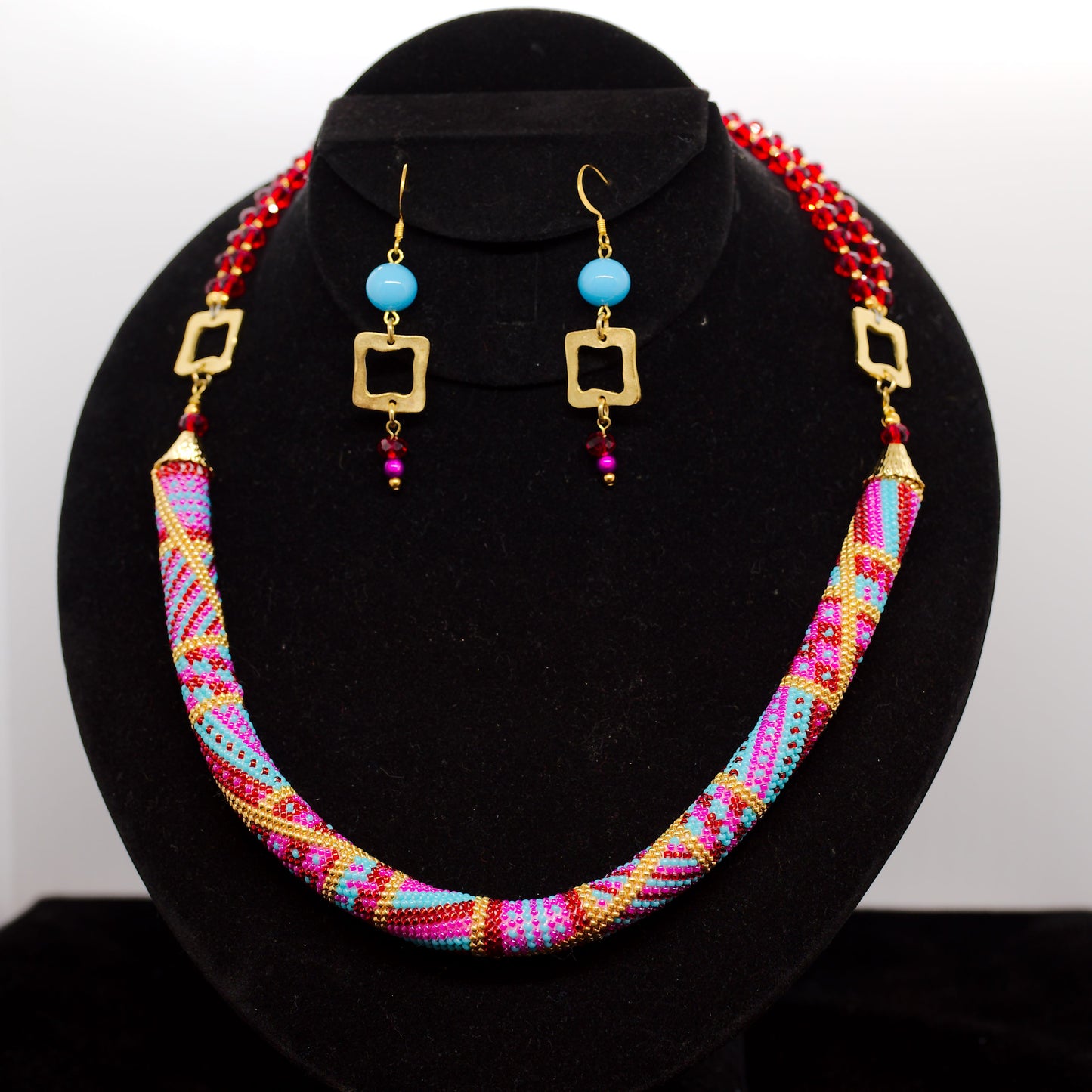 Carnival Joy Necklace Set
