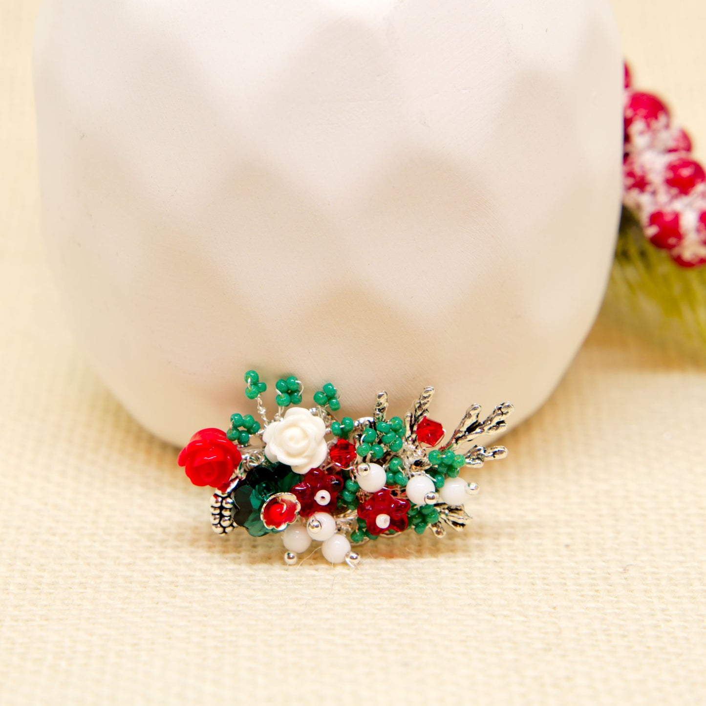 Deck the Halls Brooch