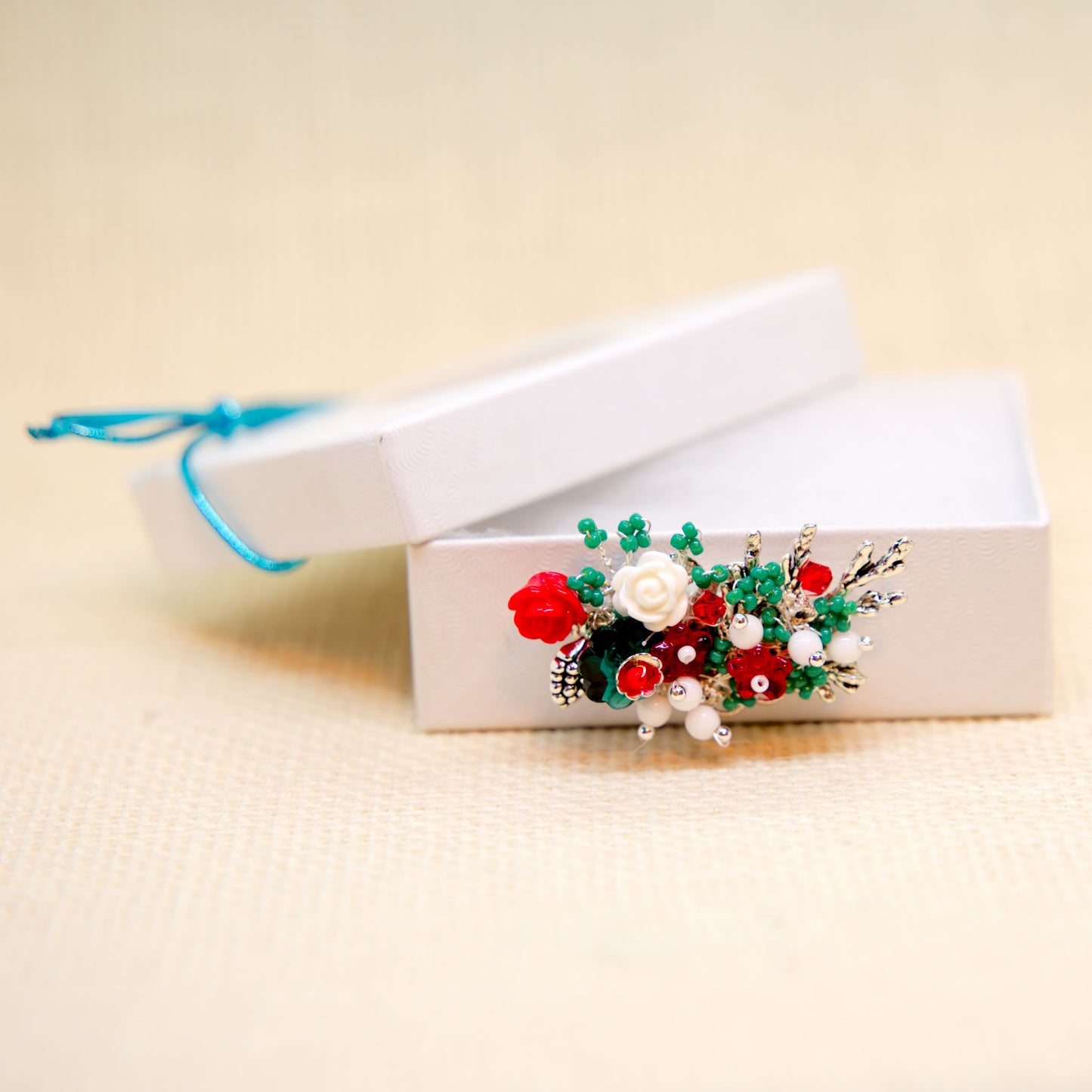 Deck the Halls Brooch